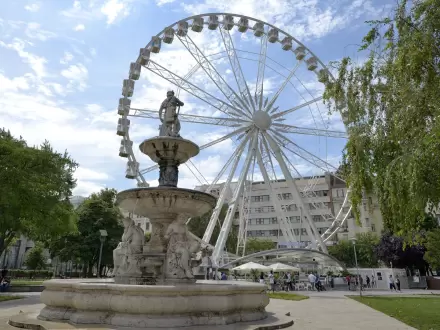 The Hive Party Hostel surroundings: Budapest Eye