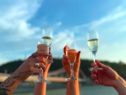 The Hive Party Hostel Prosecco Boat